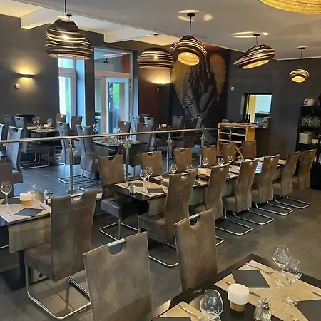 ル ミディ ホテル