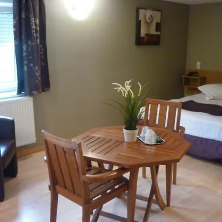 ル ミディ 3* プティ・ルシェン