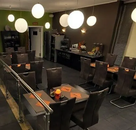 Le Midi Hotel 3*
