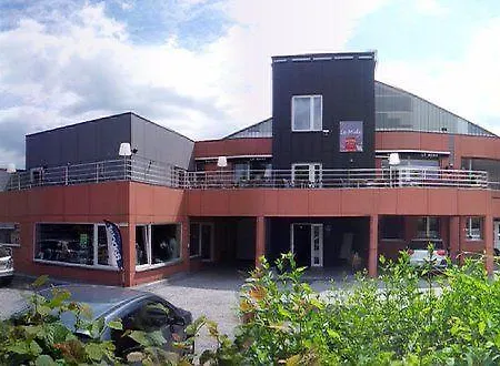 Le Midi 3*